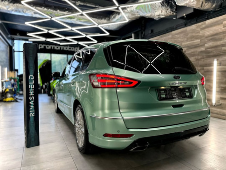 Folia PPF do zmiany koloru auta Rivashield Color Francesca Green RS072