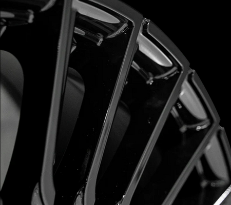 URBAN UC-8 - Zestaw Kół Firmy Urban Land Rover Defender L663