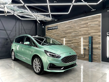 Folia PPF do zmiany koloru auta Rivashield Color Francesca Green RS072