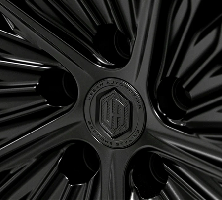 URBAN UC-8 - Zestaw Kół Firmy Urban Land Rover Defender L663